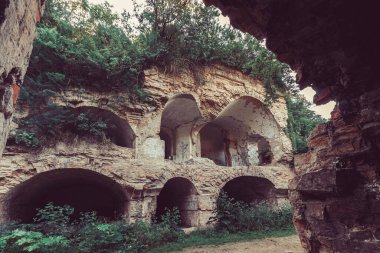 Tarakanovsky kalesi, Rivne bölgesi. Ukrayna manzarası.