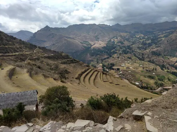 Peru 'nun eski Cucco şehri.
