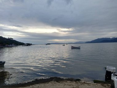 Santa Catarina Brezilya 'daki dağların güzel manzarası.