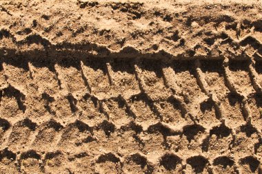 Maceracı Çamur ve Çamur Lastik İzleri: Off-Road ve Açık Hava Tutkuları İçin İğrenç Arkaplan
