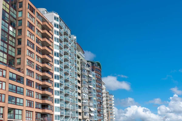 stock image High-rise facades on Boulevard Evertsen in Vlissingen. Provinz Zeeland in the Netherlands