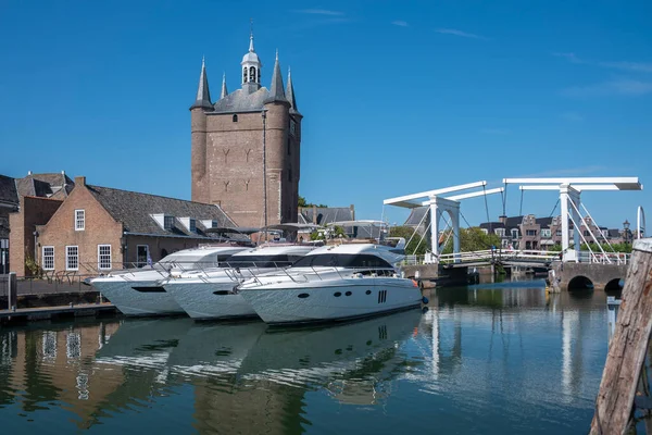 Barche Motore Fronte Zuidhavenpoort Oude Haven Zierikzee Provinz Zeeland Nei — Foto Stock