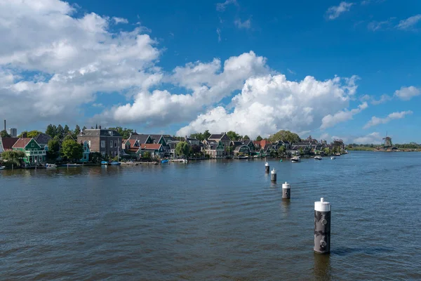 Вид Через Реку Заан Заандейк Северная Голландия Нидерландах — стоковое фото