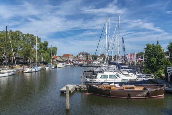Vitorlázás Jachtok Régi Kikötő Enkhuizen Észak Hollandia Tartomány Hollandiában — Stock Fotó