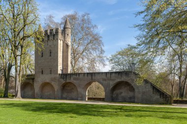 Speyer 'de Heidentuermchen' li eski şehir duvarı. Almanya 'da Rhineland-Palatinate Bölgesi