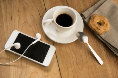 Mola sırasında kahvaltıda çeşitliydi.