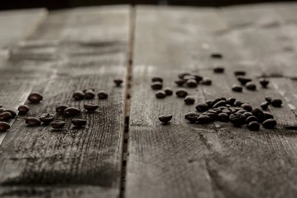 Kaffeebohnen Einem Holztisch — Stockfoto