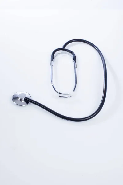 Fonendoscopio Para Uso Médico Sobre Fondo Blanco —  Fotos de Stock