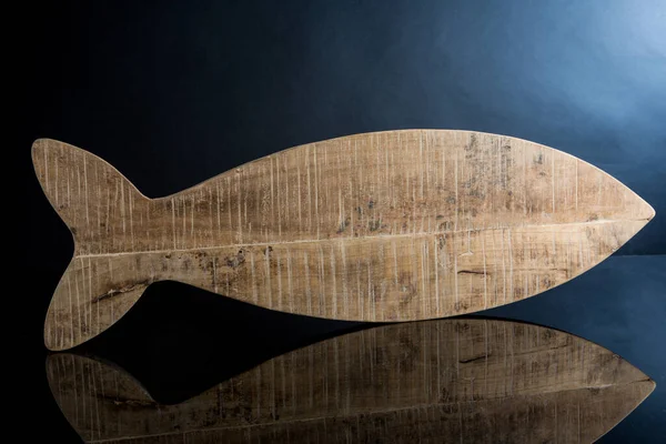 Fiskformad Träskiva — Stockfoto