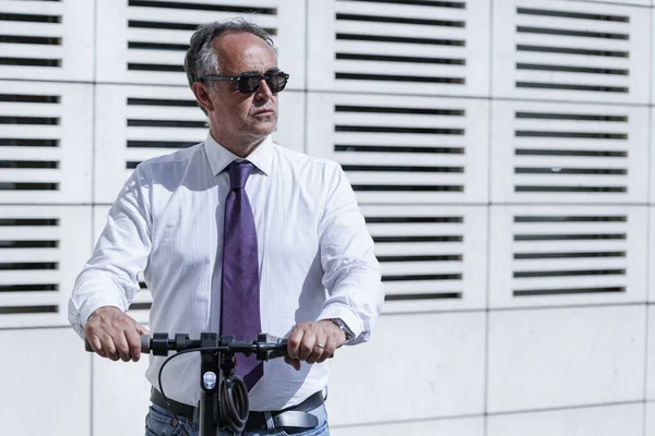 Mature Man Electric Scooter — Stock Photo, Image