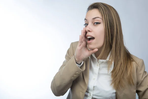 Blonde Female Manager Beige Jacket Calling Someone Bringing Hand Mouth — Stock Photo, Image