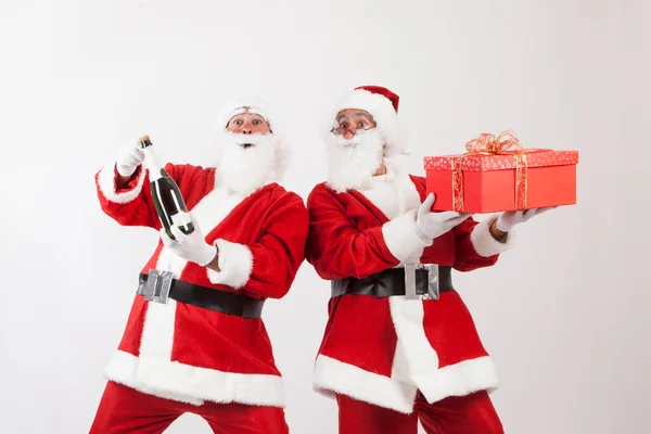 Paar Kerstmannen Witte Achtergrond Kerst Concept — Stockfoto