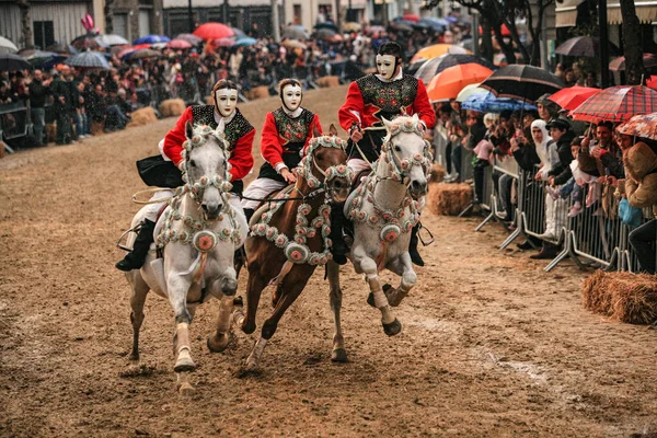 Сартилья Ористано Историческое Событие Масках Лошадях — стоковое фото