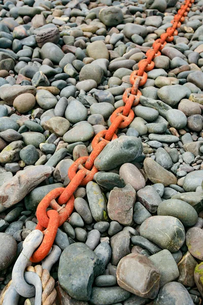 Corrente Uma Corda Uma Pedra Velha — Fotografia de Stock