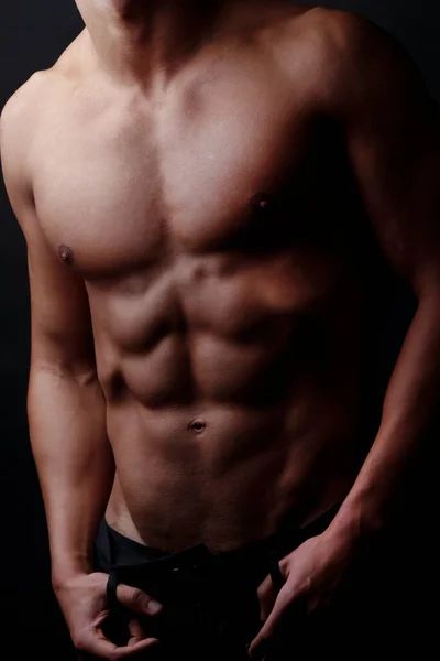 Muscular Body Young Man Dark Background — Stock Photo, Image
