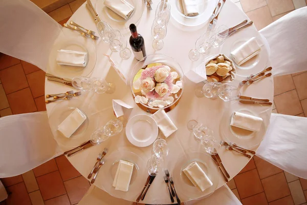 結婚パーティーのテーブルセッティング — ストック写真