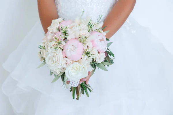 Brautstrauß Der Braut — Stockfoto