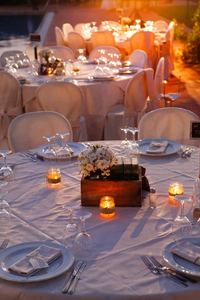 Tisch Für Ein Hochzeitsessen — Stockfoto