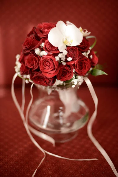 Γαμήλιο Μπουκέτο Τριαντάφυλλα — Φωτογραφία Αρχείου