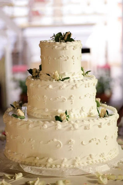 一张漂亮结婚蛋糕的特写照片 — 图库照片