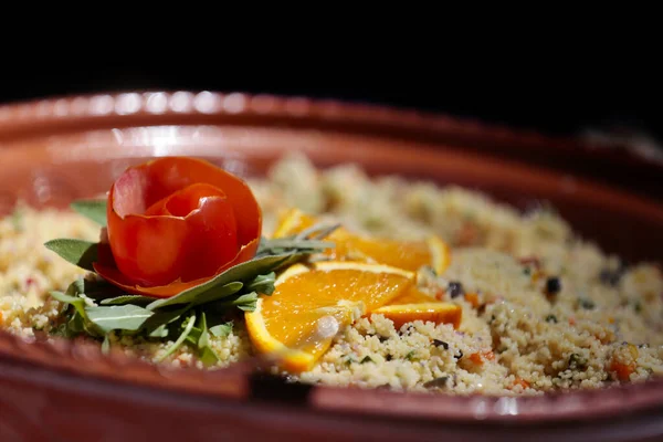 Salade Légumes Frais Dans Bol Verre Sur Une Table Bois — Photo