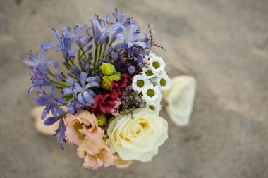 Masada çiçekler, düğün konsepti, çiçekler 