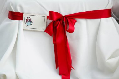 Güzel ve şenlikli düğün dekorunun yakın çekim görüntüsü   