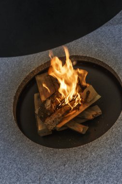 Izgarada yanan alevler 