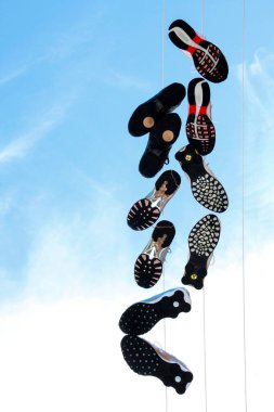 Satılık kadın ayakkabıları ve aksesuarları.. 