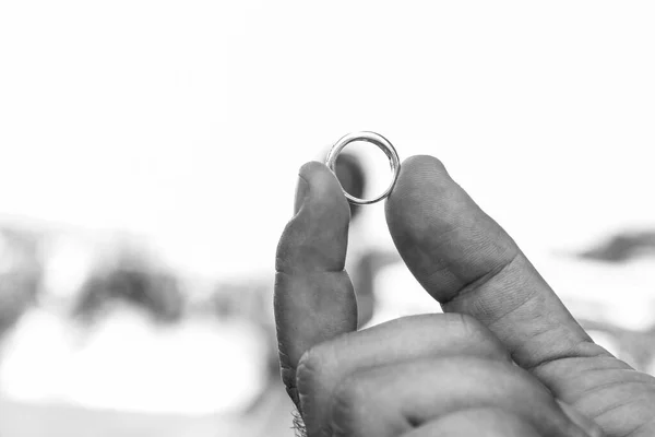 Anéis Casamento Mão — Fotografia de Stock