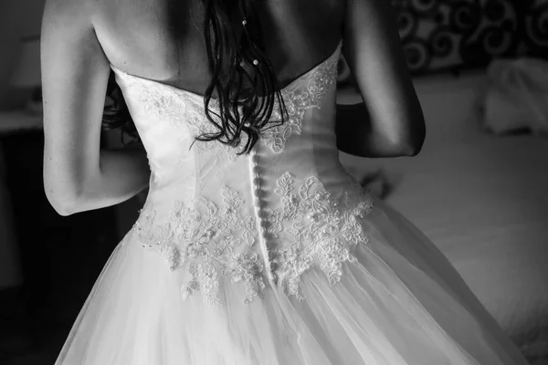 Braut Bereitet Sich Auf Ihre Trauung Vor — Stockfoto