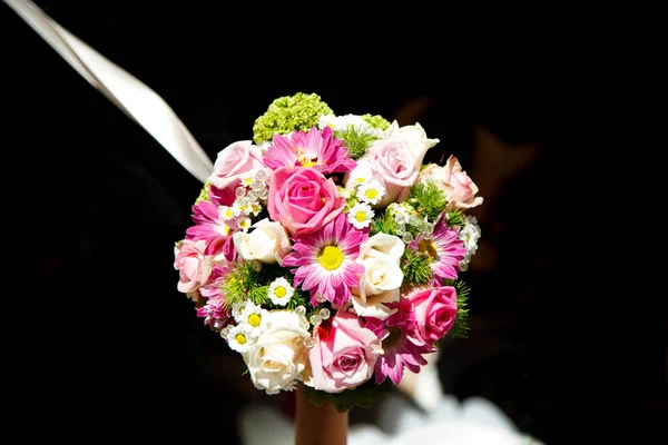 Bouquet Mariée Avec Des Fleurs — Photo