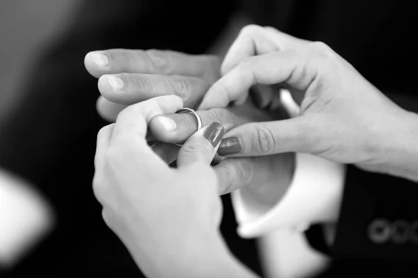 Wedding Rings Finger Wedding Day — Stock Photo, Image