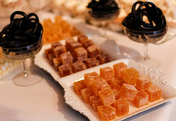 Délicieux Dessert Sucré Sur Table Réception — Photo