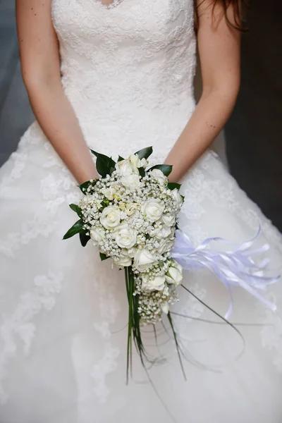 Beautiful Bridal Bouquet Hands Bride — Stock Photo, Image