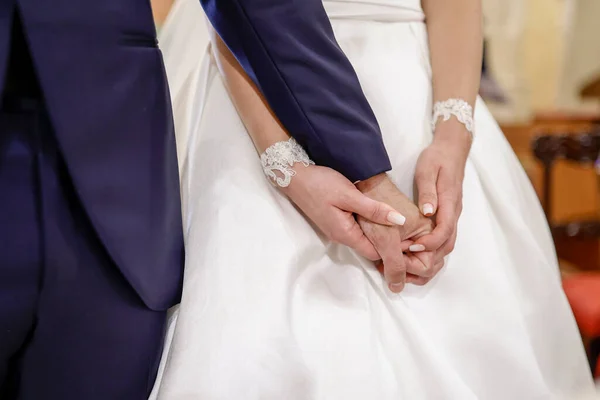 Hands Groom Wedding Rings Wedding Day — Stock Photo, Image