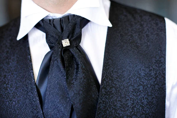 Сорочка Нареченого Краваткою Чорними Гудзиками — стокове фото