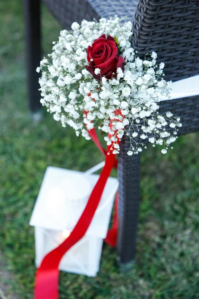 結婚式の花束に赤いバラ — ストック写真