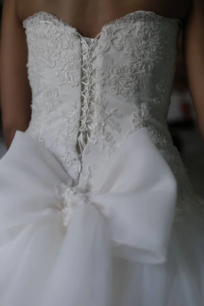 Крупним Планом Весільна Сукня Нареченої — стокове фото