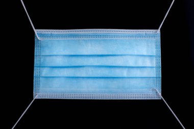 Maskeli dizüstü bilgisayar, tarafsız arkaplanda izole.