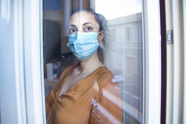 Portrait Young Woman Mask Looking Out Window — Stock Photo, Image