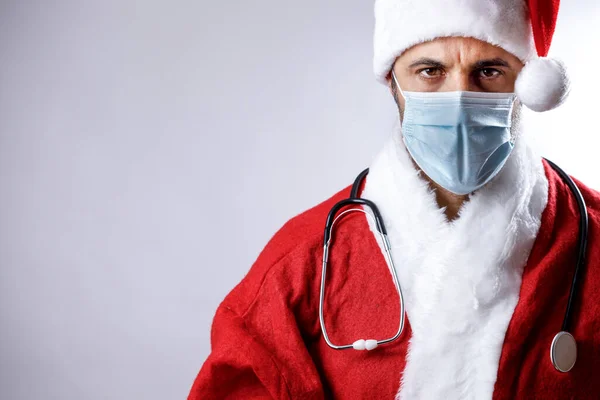 Santa Claus Surgical Mask Stethoscope His Neck Looks Serious Worried — Stock Photo, Image