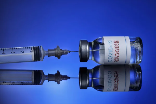 Пляшка Вакцини Проти Коронавірусу Задньому Плані — стокове фото