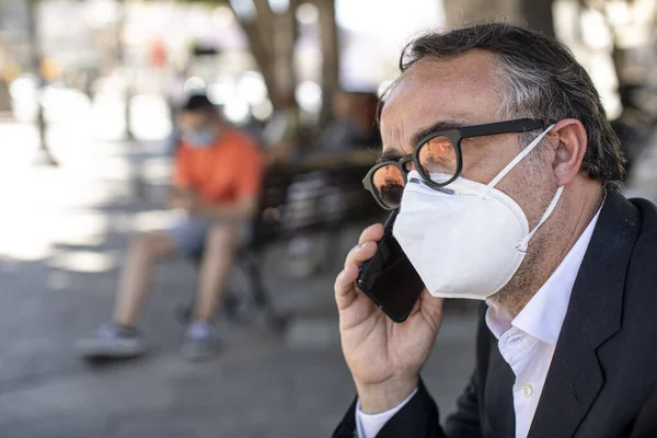 Fifty Year Old Man Jacket Kn95 Model Protective Mask Talking — Stock Photo, Image