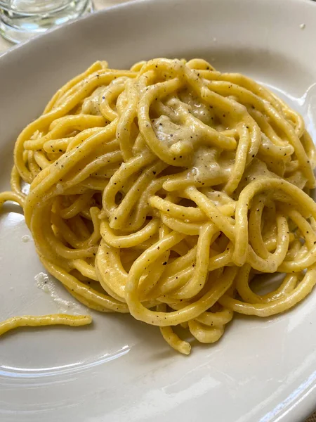 Italiaanse Pasta Met Roomsaus — Stockfoto