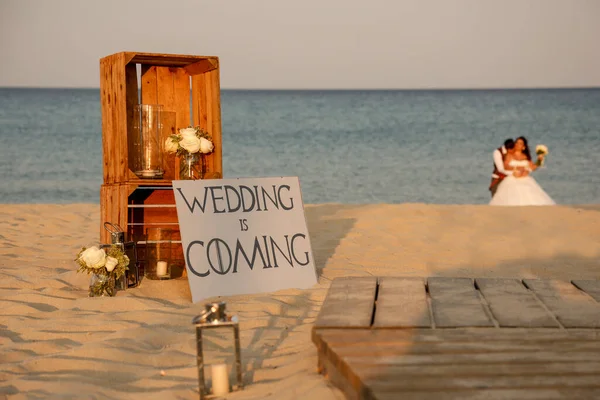 Γαμήλια Επιγραφή Στην Παραλία — Φωτογραφία Αρχείου