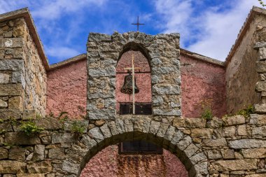 Sardunya, İtalya ve Avrupa 'daki eski Akdeniz kilisesi