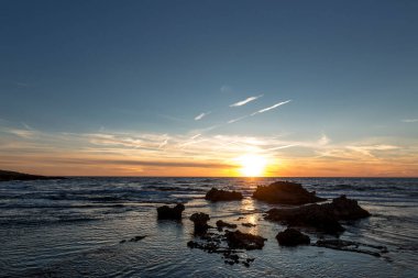 San Vero Milis 'te Su Pallosu' nun günbatımı manzarası (Sardinya)