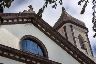 Güzel eski kilise, Chiesa di San Giorgio, Tresnuraghes, İtalya   