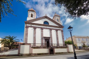 Güzel eski kilise, Chiesa di San Giorgio, Tresnuraghes, İtalya   